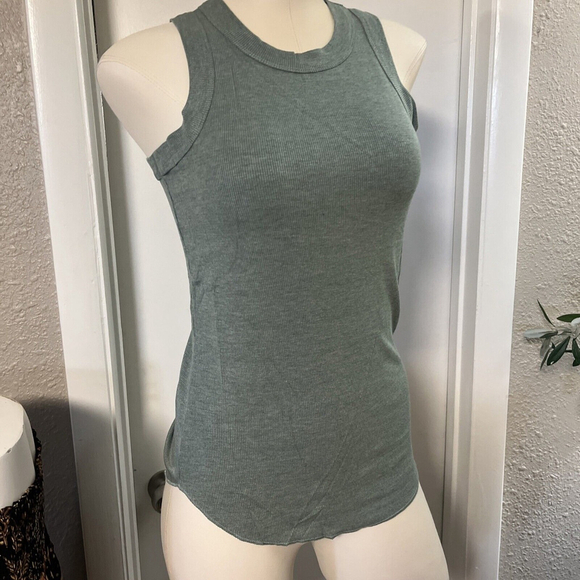 NWT Sage Green Soft Women’s Tank Medium NWT By Nostalgia - Picture 3 of 13